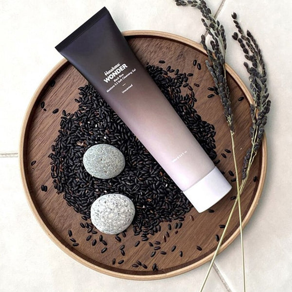 HaruHaru Wonder Black Rice Moisture 5.5 Soft Cleansing Gel
